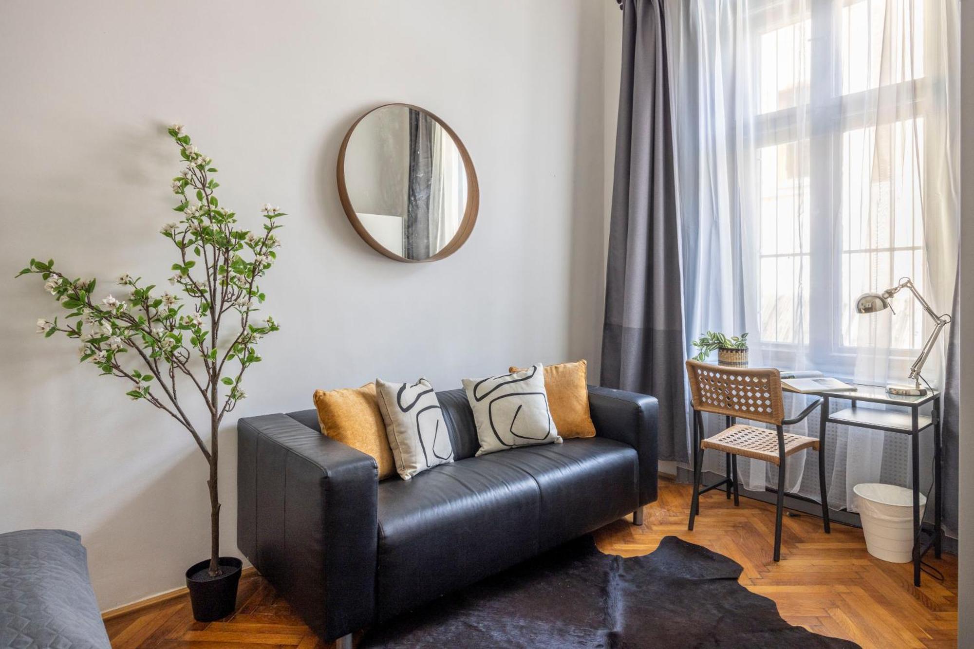 Charming & Cozy Stylish Apartment In The Heart Of 布达佩斯 外观 照片